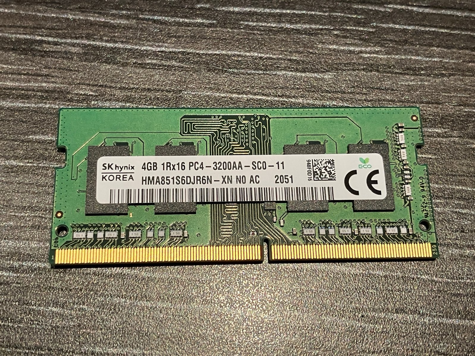 SK Hynix 4GB DDR4 RAM PC4-3200AA Laptop Geheugen, Computers en Software, RAM geheugen, DDR4, Ophalen of Verzenden, Zo goed als nieuw