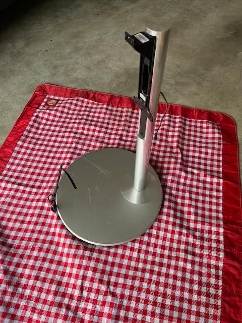 B&O Beo Vision Avant-55 Motorised Floor Stand, Ophalen, Gebruikt