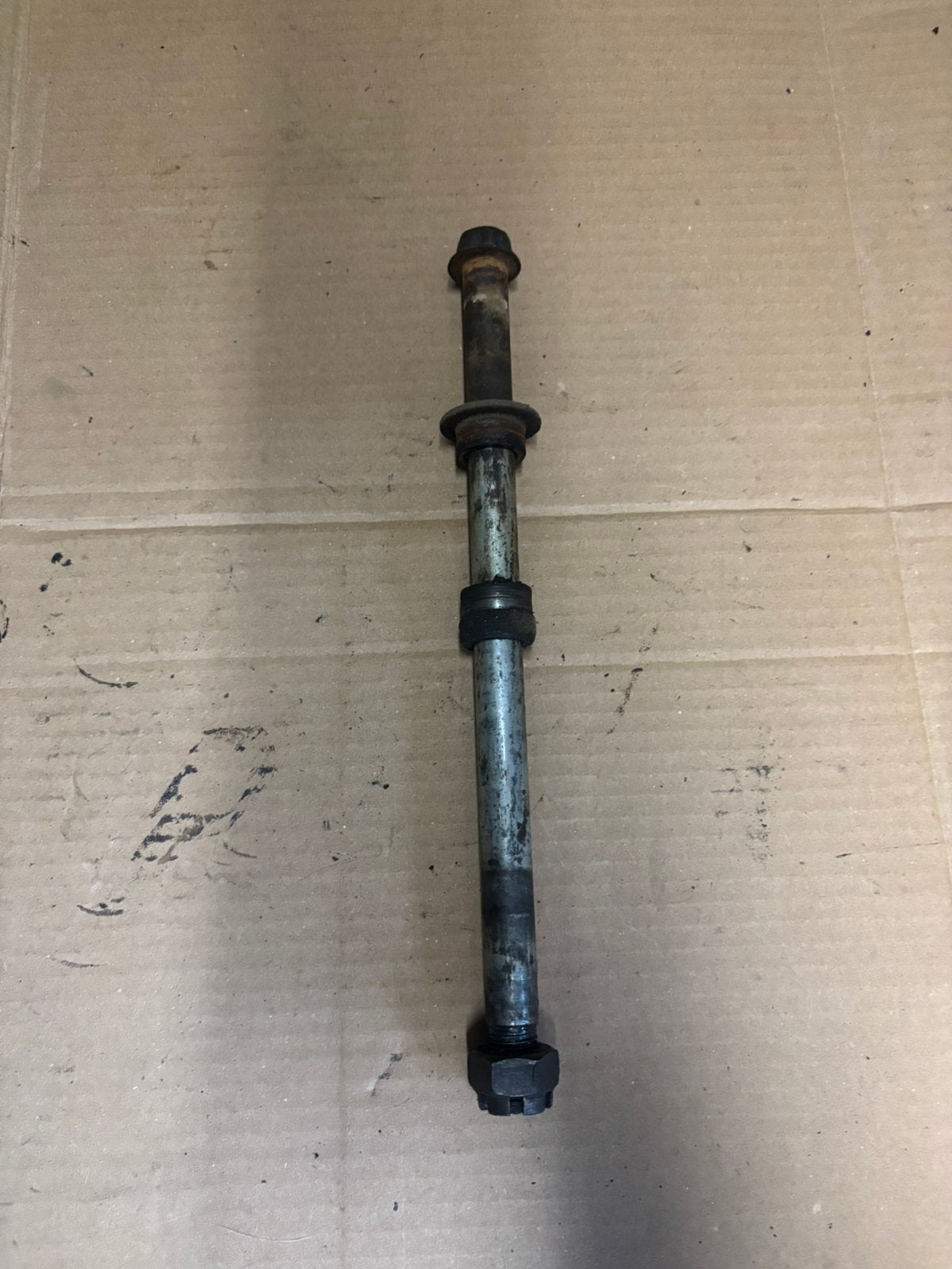 Achterwielas + spacer Yamaha tzr 50/mbk x-power, Ophalen of Verzenden, Uitlaat