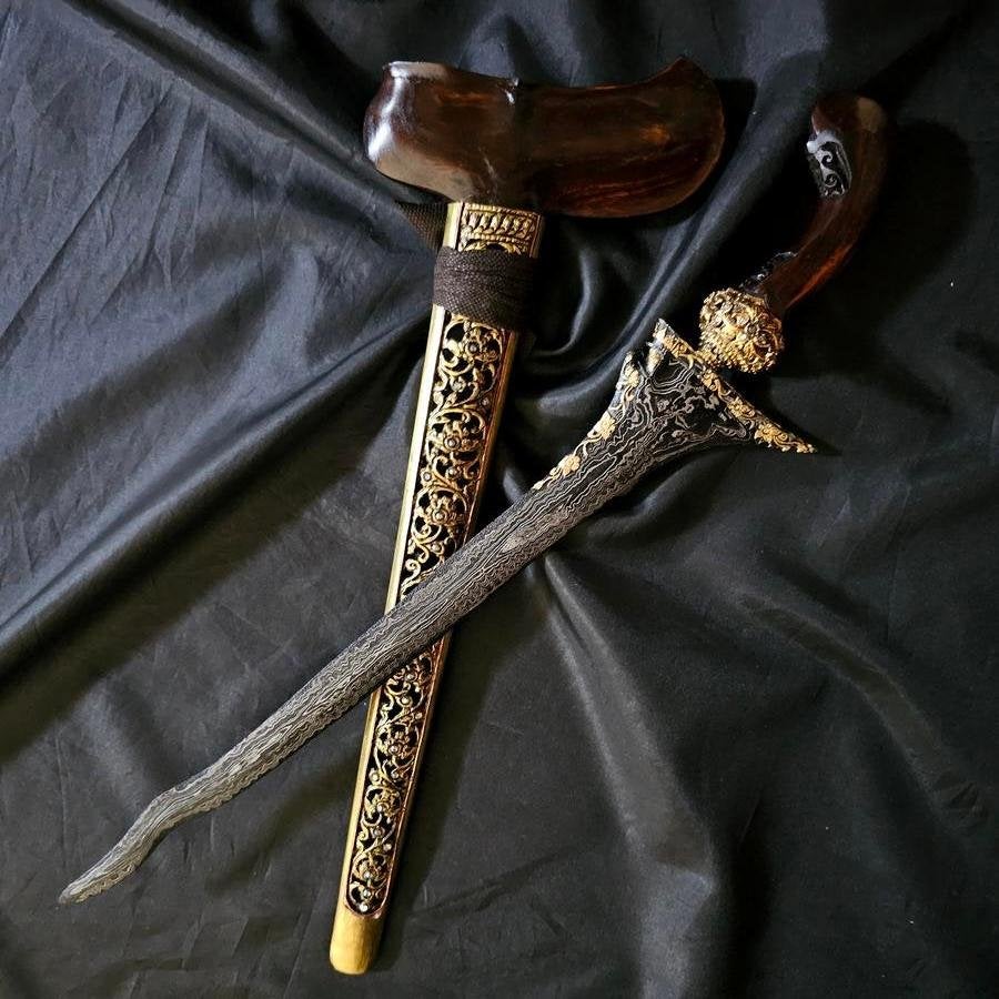 Keris Tumenggung Damar Murup 3 Luk Pamor Untu Walang KNM92, Wapen, Verzenden, Overige materialen, Indonesië