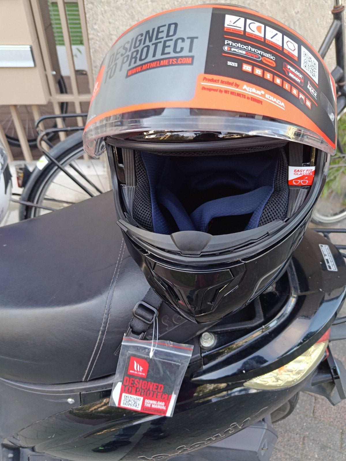 MT Helmets Systeemhelm Zwart - Nieuwstaat, Motoren, M, Systeemhelm, Heren, Ophalen of Verzenden