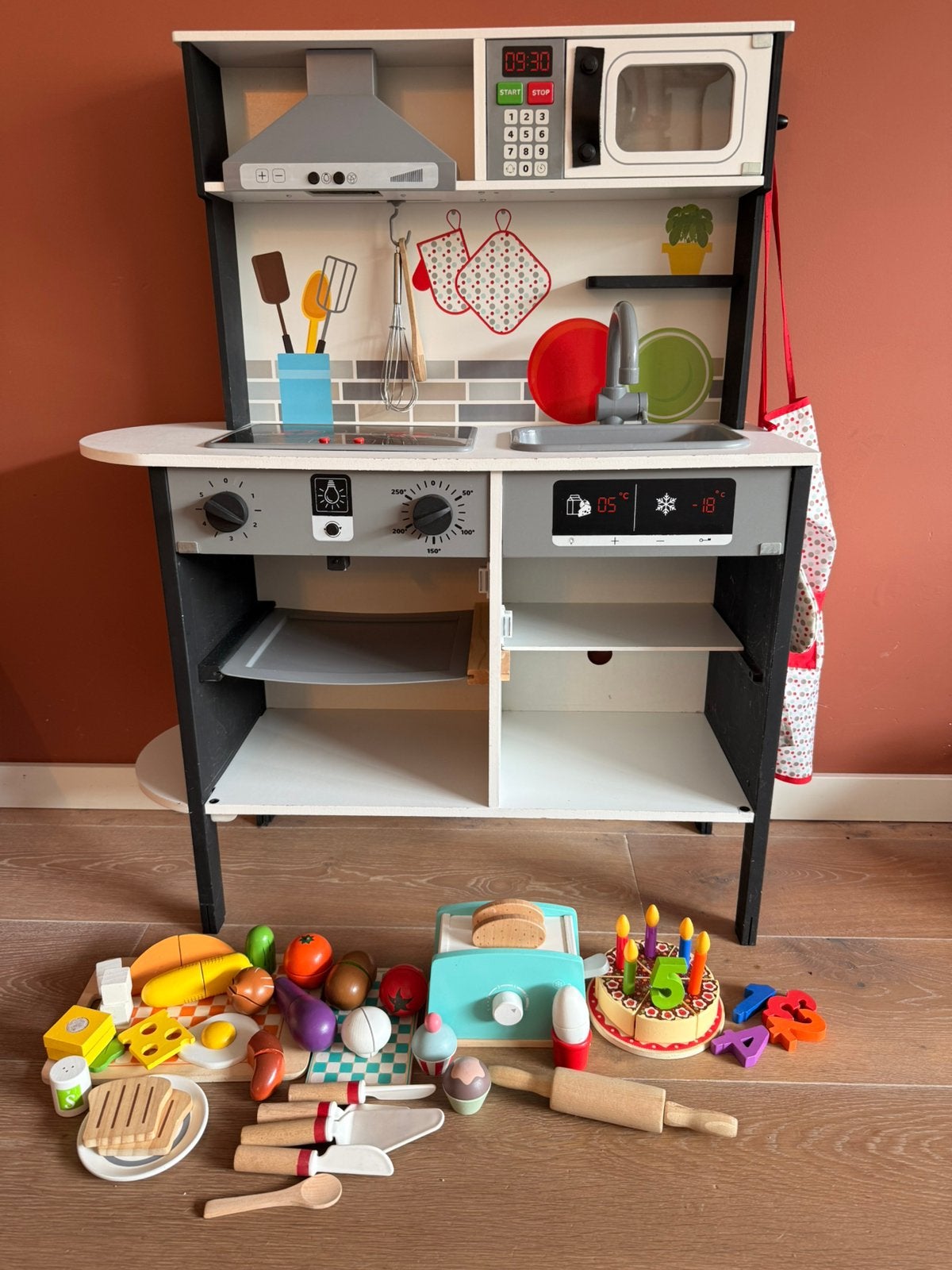 Speelgoed keuken met licht en geluid en accessoires, Ophalen, Zo goed als nieuw, Hout, Speelkeuken