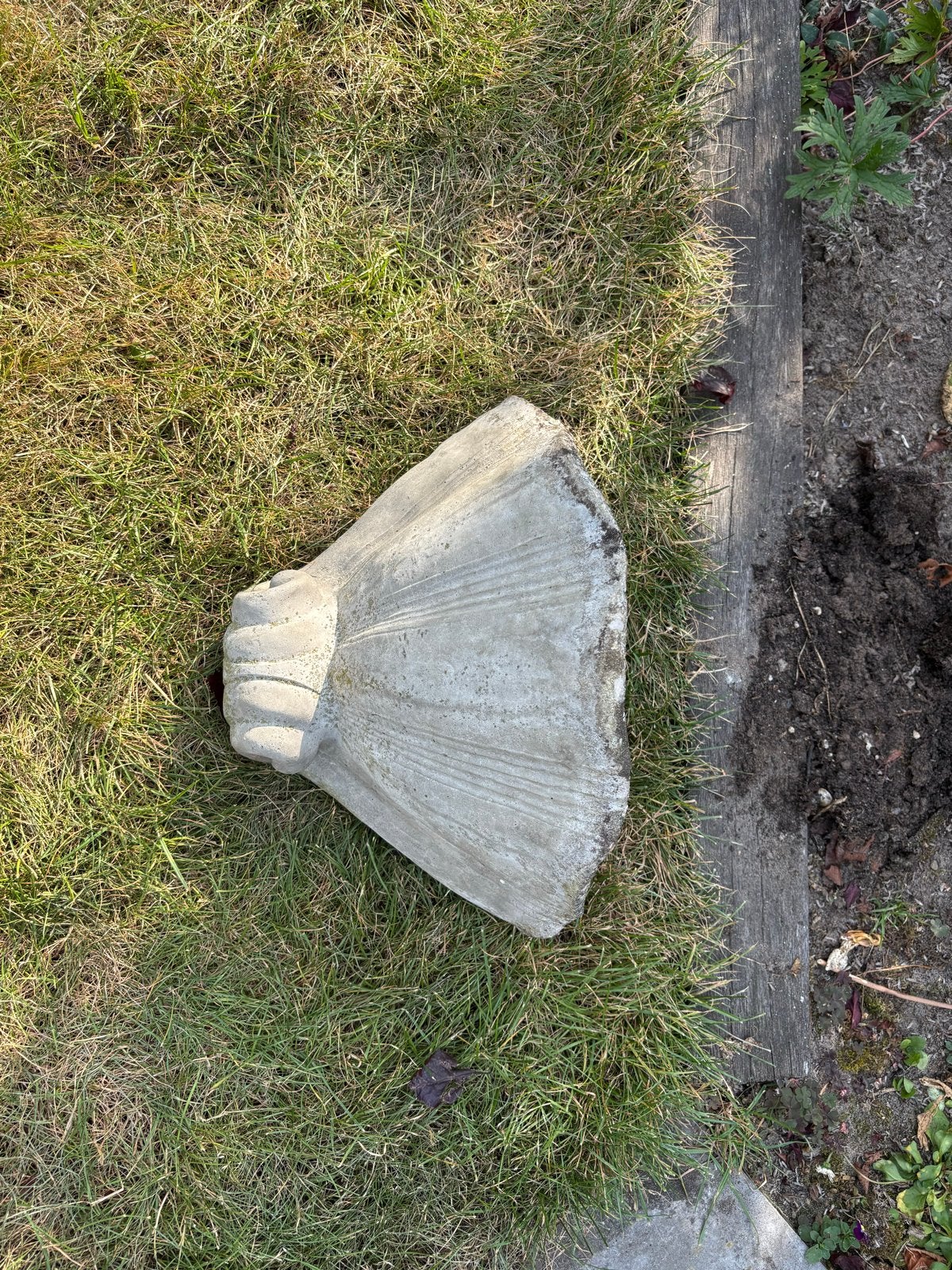 Betonnen bloembak in schelpvorm, Tuin en Terras, Ophalen, Gebruikt, Minder dan 30 cm, Balkon