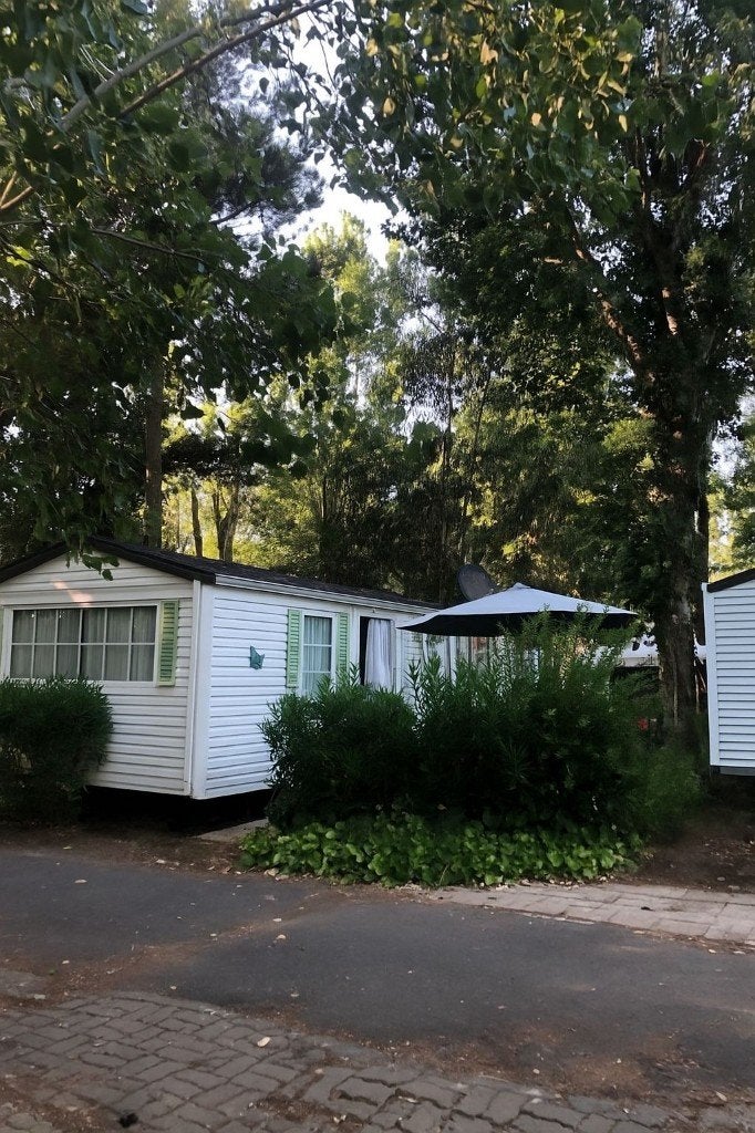 Mobilhome / sta caravan in Zuid-Frankrijk 100 meter van zee