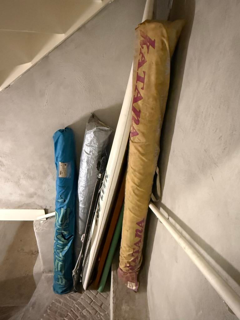 Complete windsurfset: Tiga plank, Northsails, Simmerstyle, Watersport en Boten, Windsurfen, Ophalen, Met mast, 250 tot 300 cm