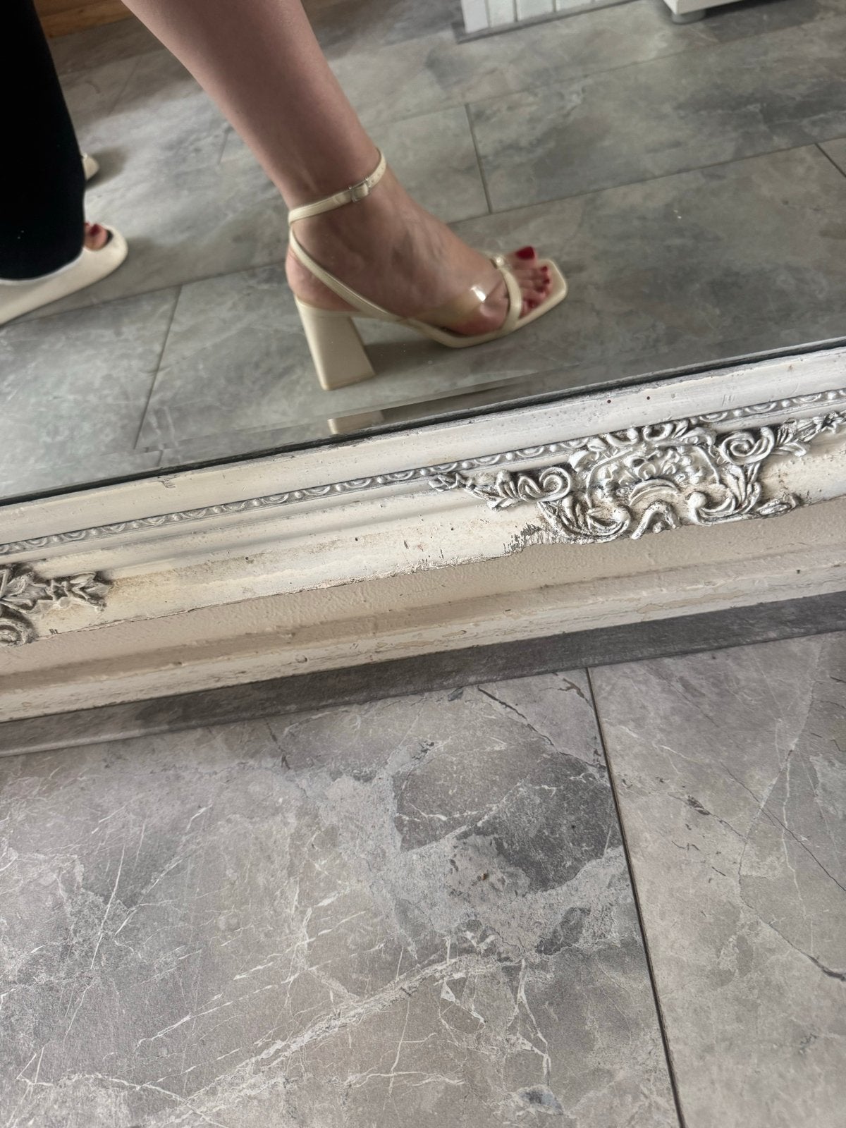 Bershka Nieuwe Ongedragen Sandalen met Hak, Ophalen of Verzenden, Nieuw, Beige, Pumps