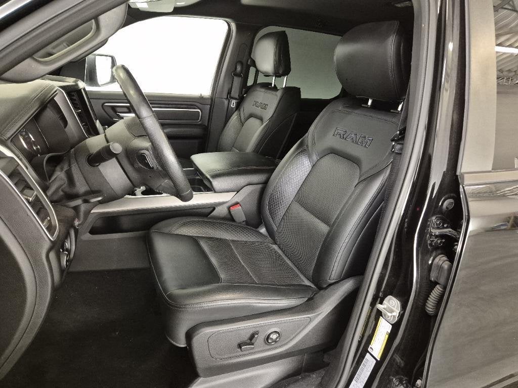 Dodge Ram 1500 4x4 Crew Cab LPG Marge (btw vrij) Blackout, Automaat, Euro 6, 2640 kg, Zwart