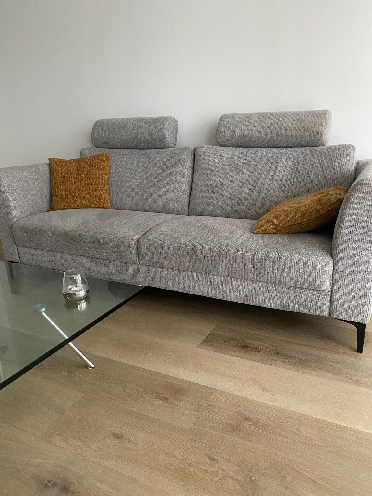 Grijze bank plus loveseat ., Ophalen, Gebruikt, Stof