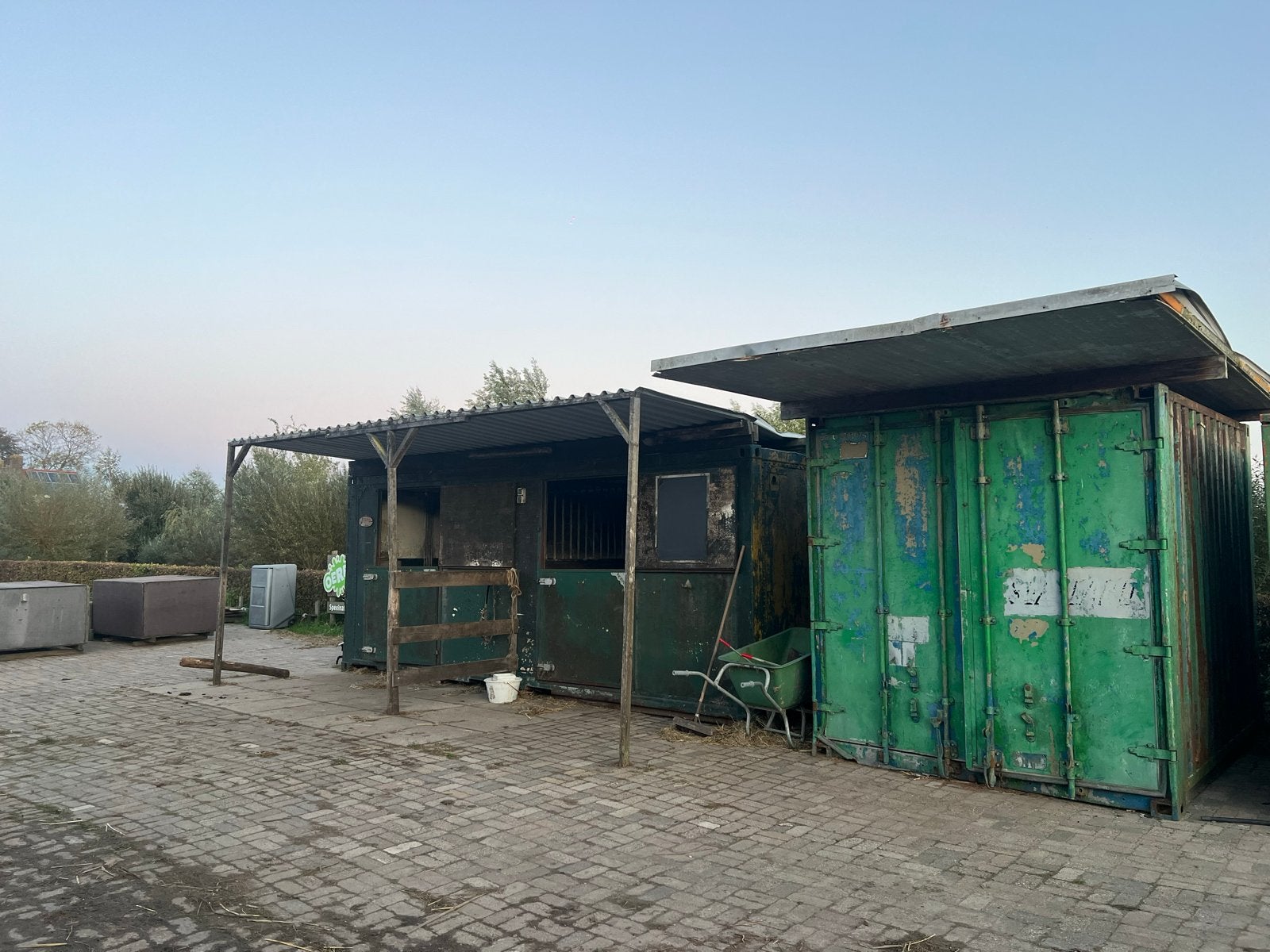 Paarden container en opslag container