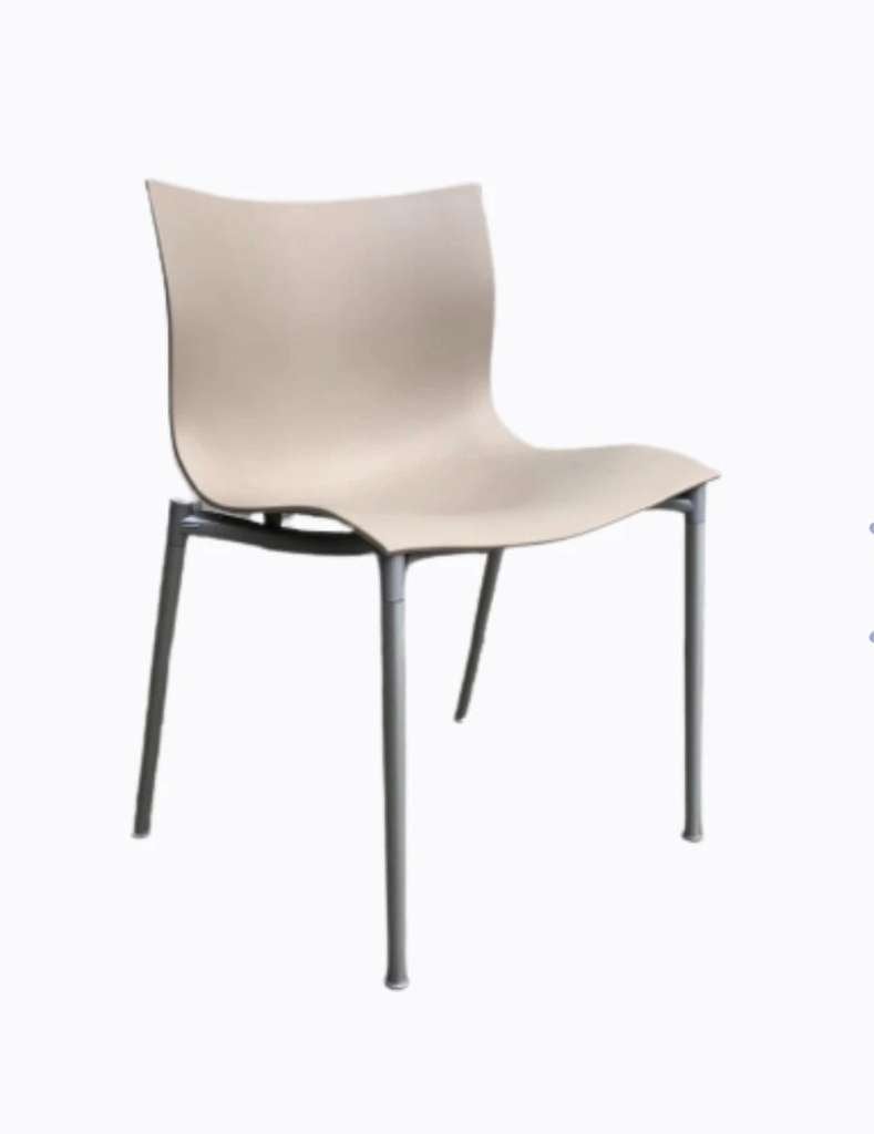 Set van 4x Philippe Starck Design Stoel Cameleon, Ophalen, Kunststof, Overige kleuren, Zo goed als nieuw