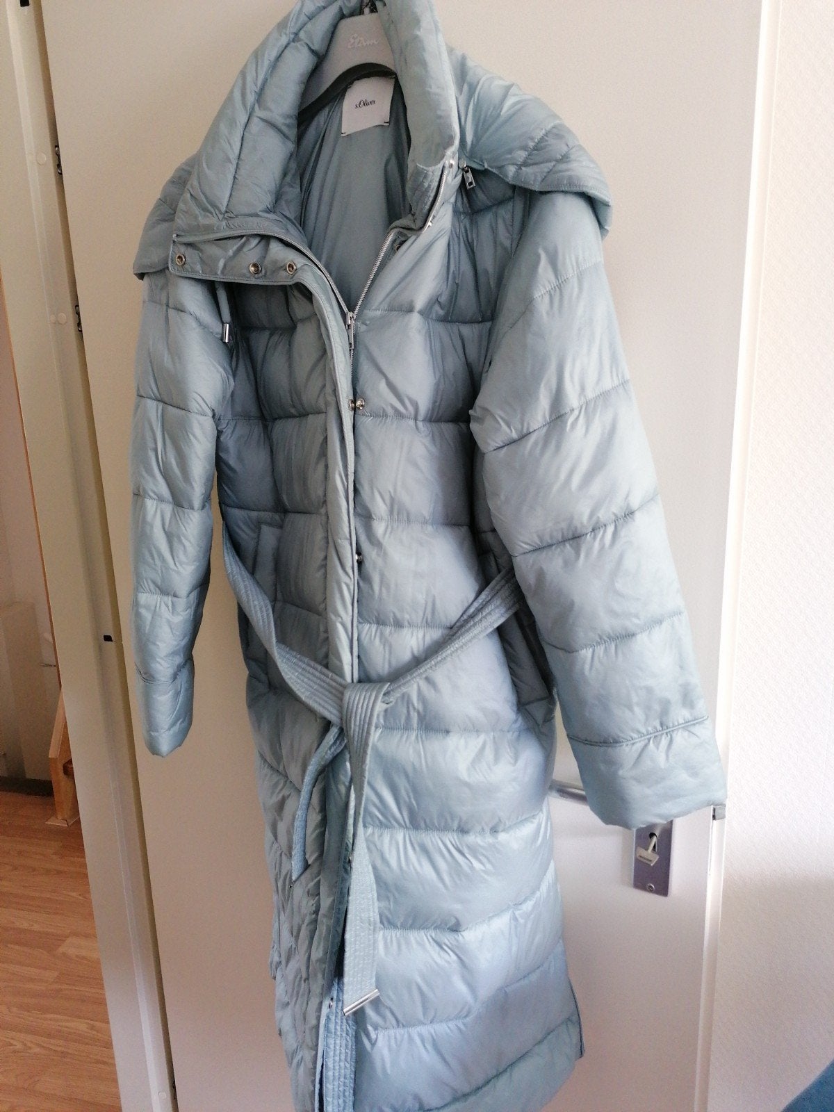 S. Oliver lange lichtblauwe winterjas met capuchon, Ophalen, Blauw, Maat 42/44 (L), S. Oliver