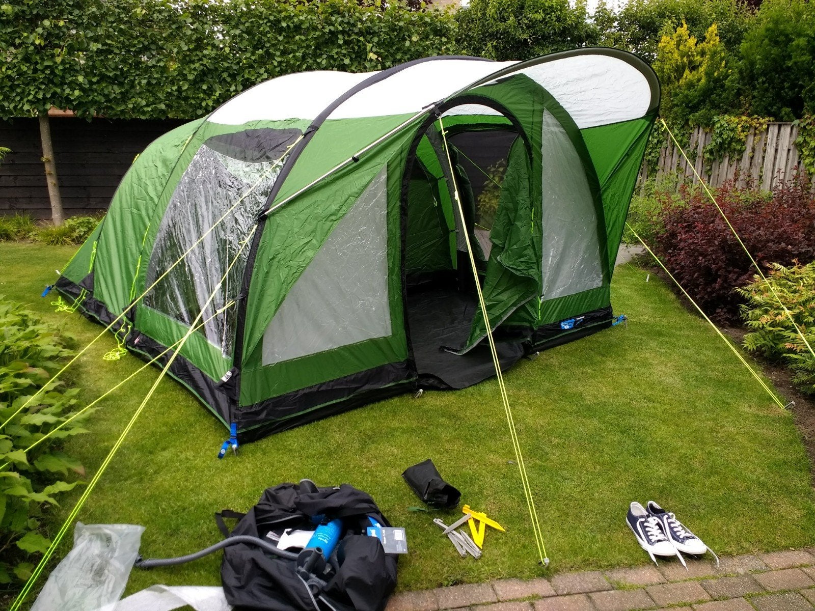 Kampa Brean air tunnel tent 5 persoons, Ophalen