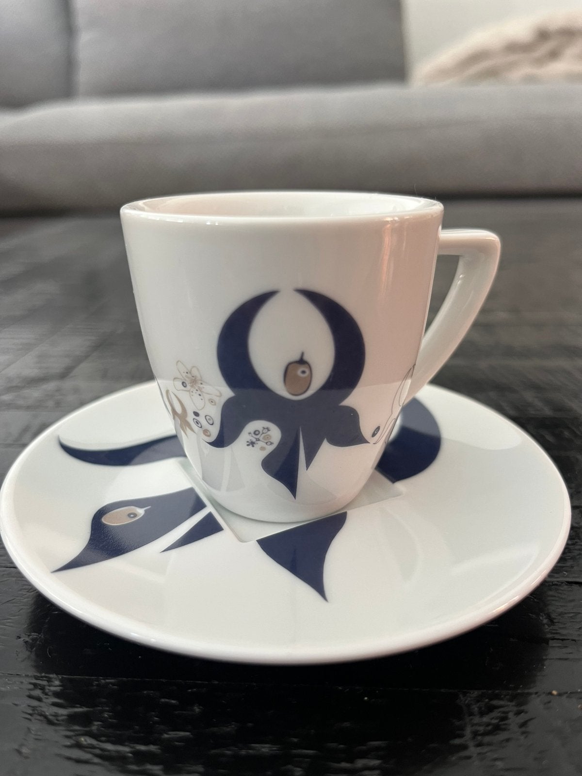 Nespresso espresso kopje + schotel – Made in Portugal, Verzamelen, Ophalen of Verzenden, Zo goed als nieuw, Porselein, Kop en/of schotel
