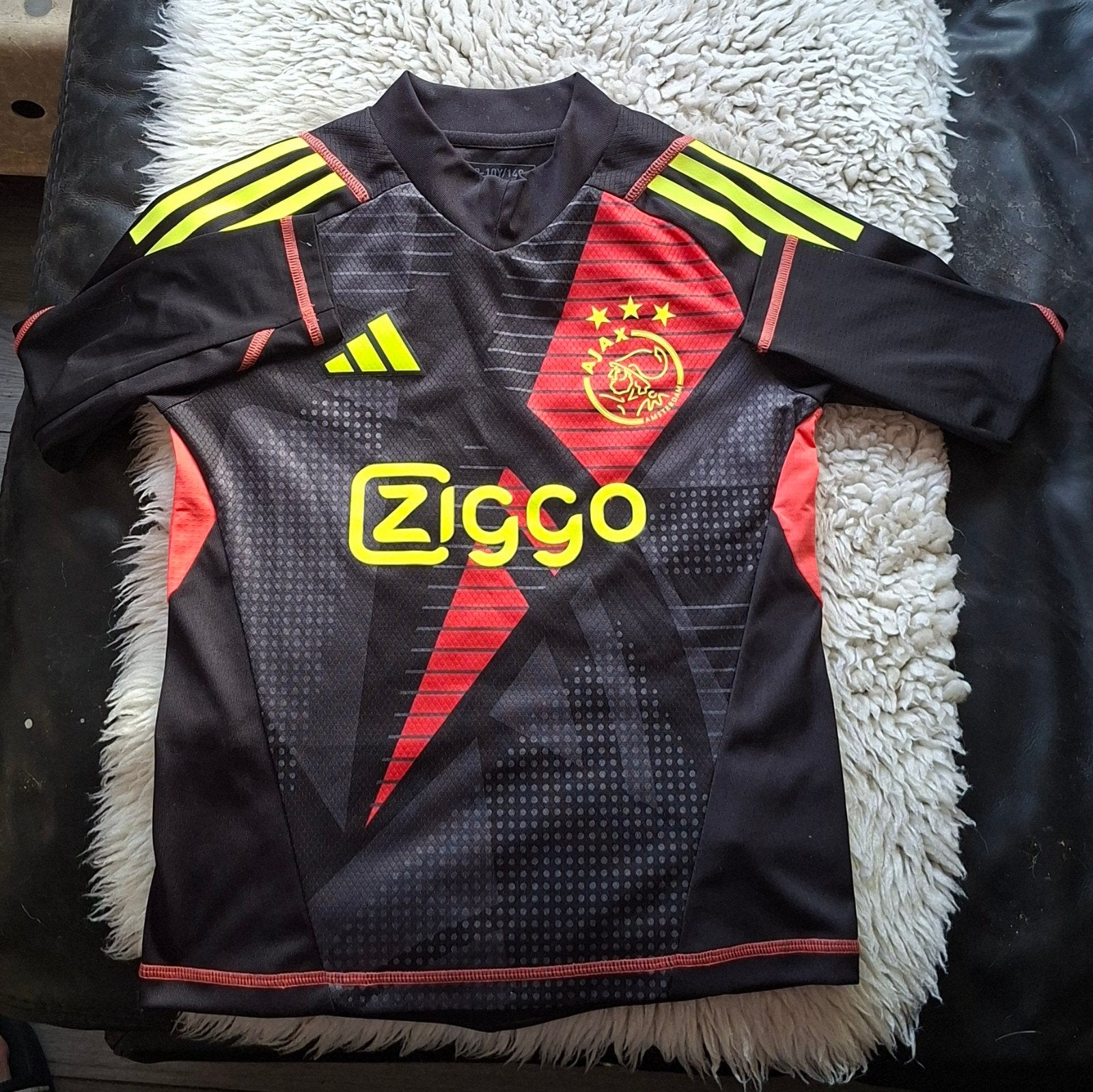 Ajax uitshirt 2023/2024 - Maat 140 (9-10 jaar), Kinderen en Baby's, Kinderkleding | Overige, Verzenden, Zo goed als nieuw, Adidas