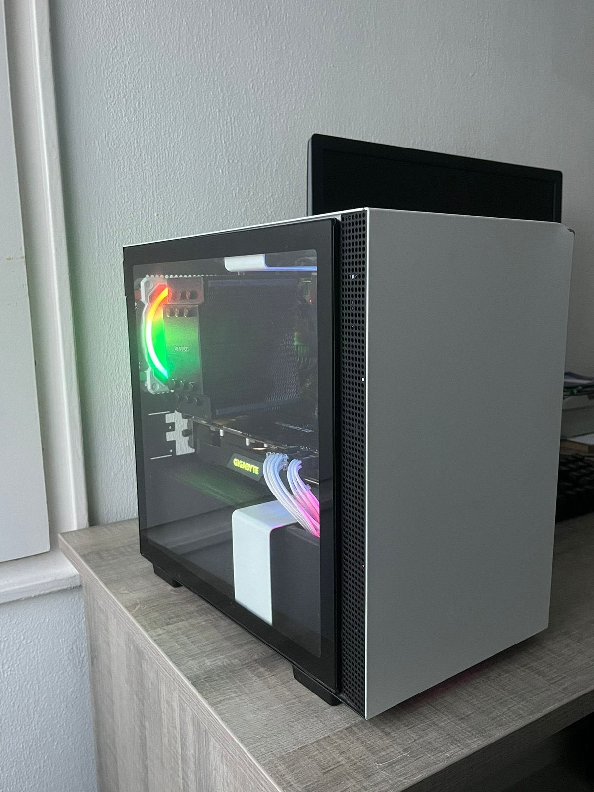 Game gaming pc | RX 5700 XT | ssd | fivem cod Fortnite gta, Ophalen of Verzenden, Zo goed als nieuw, Gaming, HDD
