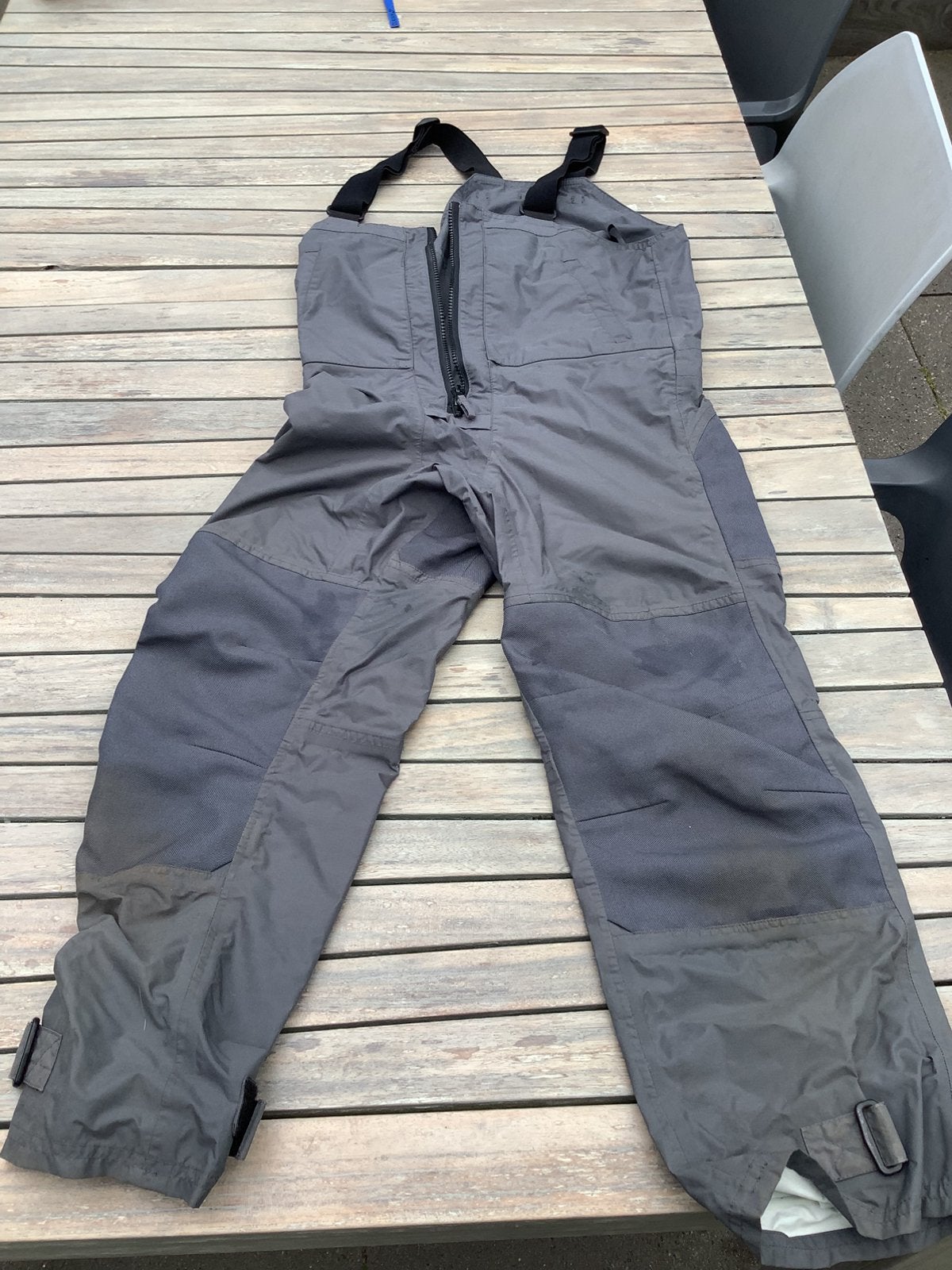 zeilbroek kind maat 152 Magic Marine + wetsuit, Watersport en Boten, Watersportkleding, Ophalen of Verzenden, Gebruikt, Kind, Zeilbroek
