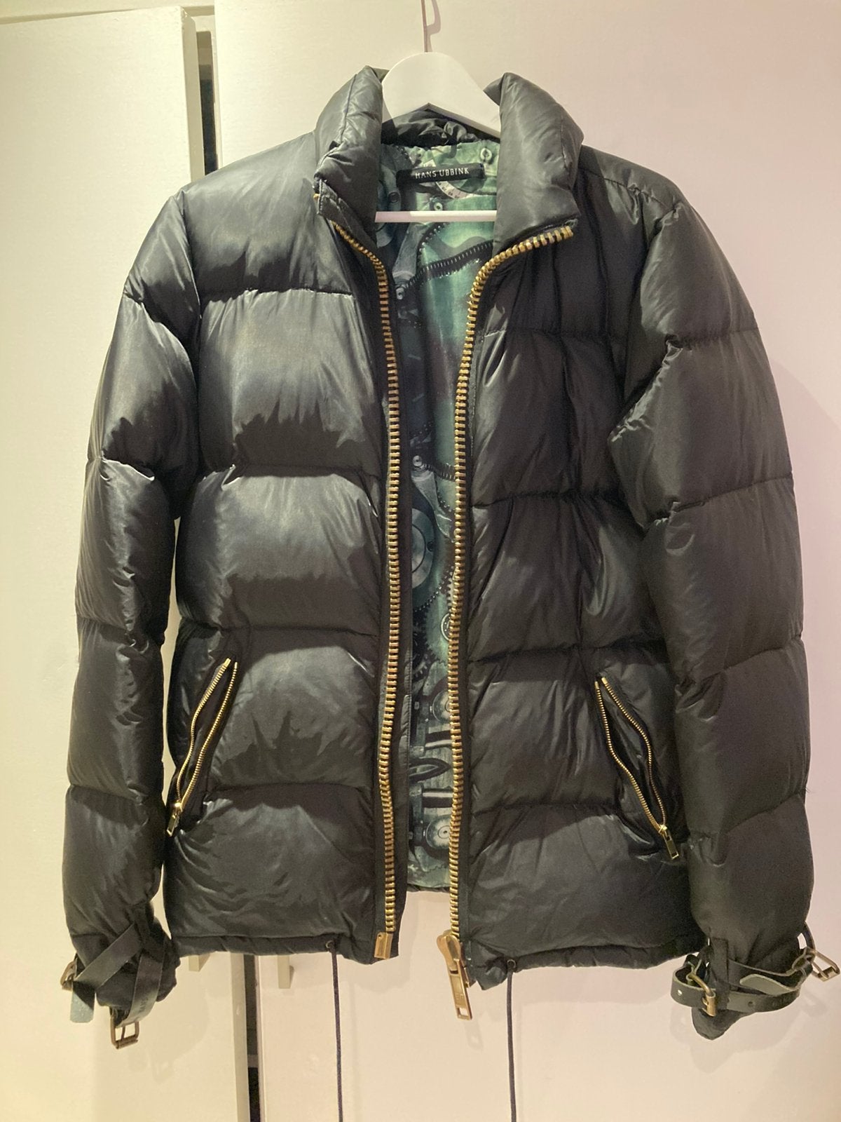 Hans Ubbink Zwarte Puffer Jas met Gespen, Kleding | Dames, Jassen | Winter, Ophalen, Gedragen, Maat 42/44 (L), Zwart