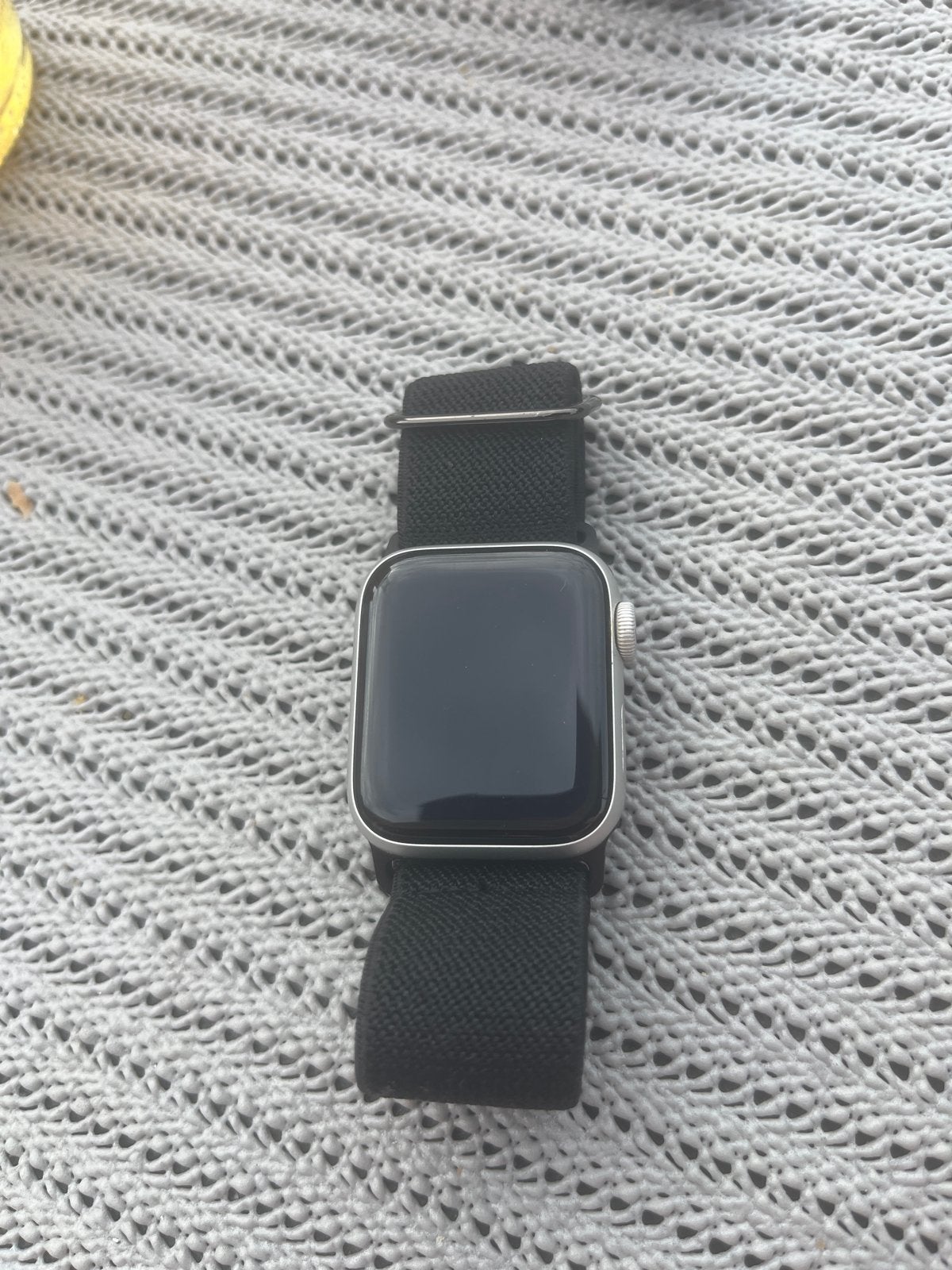 Apple Watch Series 5 - 40mm, Sieraden, Tassen en Uiterlijk, Smartwatches, Afstand, IOS, Ophalen of Verzenden, Zo goed als nieuw