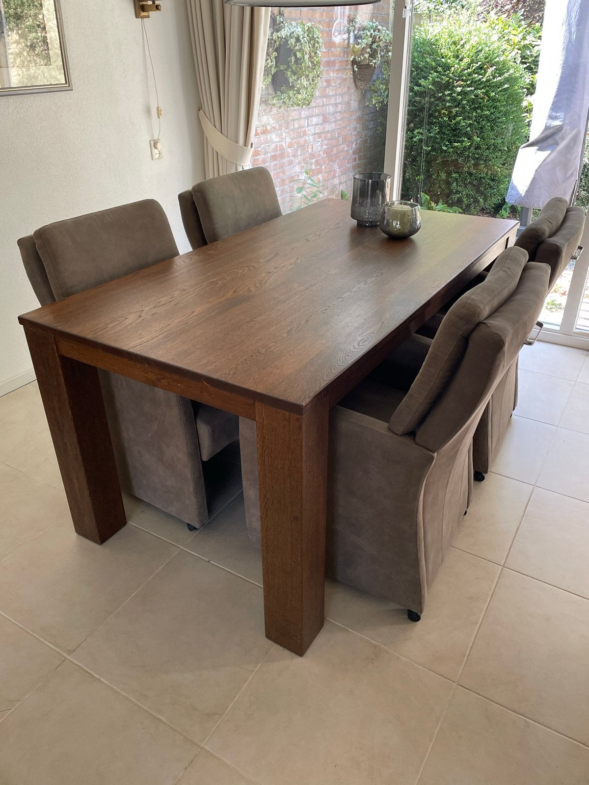 Eettafel met 4 stoelen in zeer nette staat, Ophalen, 50 tot 100 cm, Zo goed als nieuw, 150 tot 200 cm
