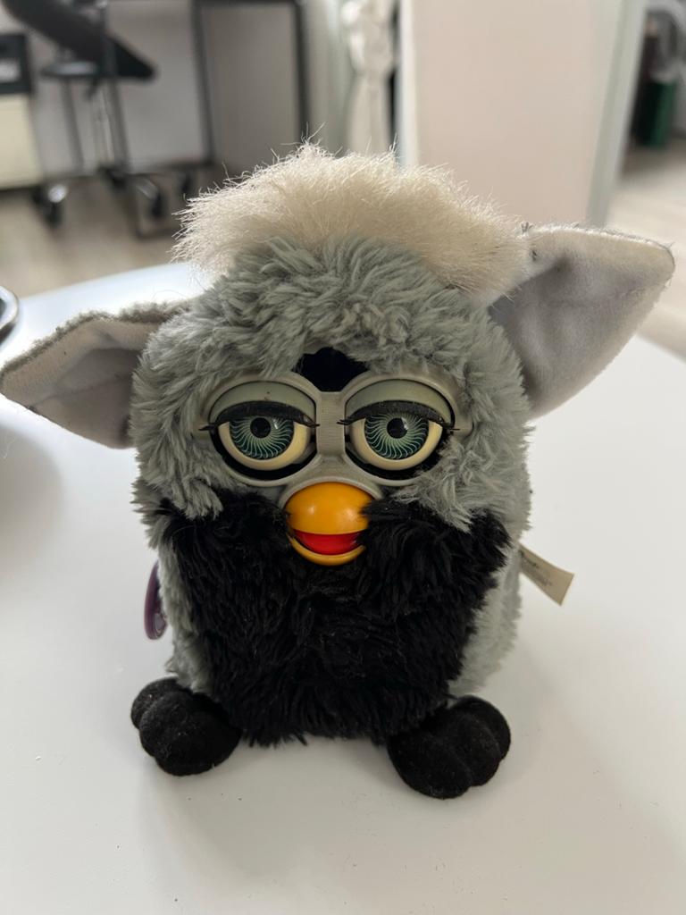 Vintage Furby (1998) Grijs/Zwart - Werkend, Ophalen, Gebruikt, Jongen of Meisje