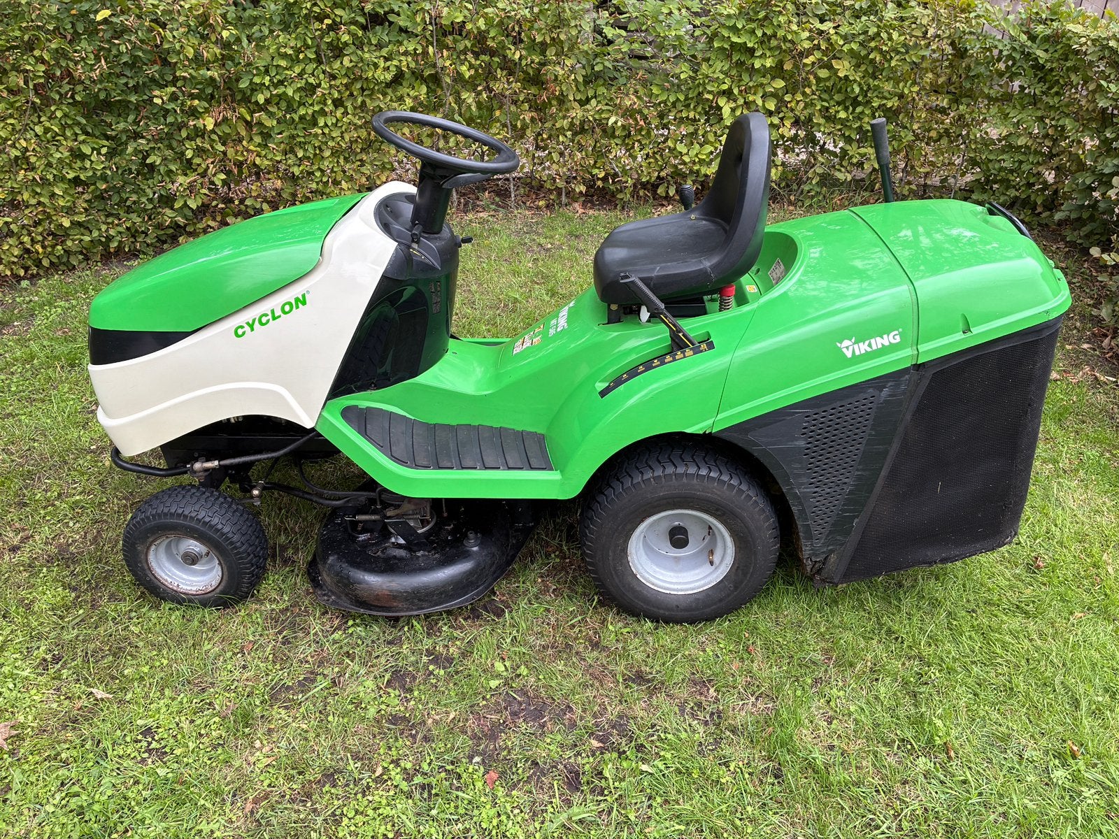 Viking zitmaaier met mulch 13,5 pk 92cm breed, Tuin en Terras, Ophalen, Gebruikt, Elektrische starter, 90 tot 120 cm