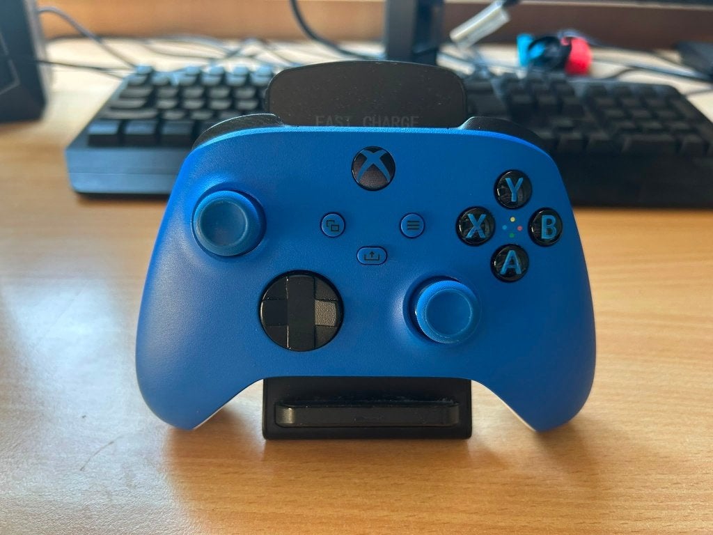 Xbox Wireless Controller - Shock Blue, Spelcomputers en Games, Spelcomputers | Xbox | Accessoires, Xbox Series S, Ophalen of Verzenden