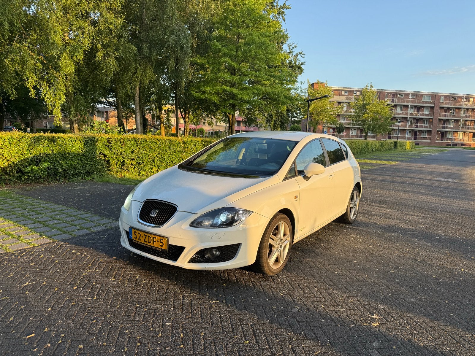 Seat Leon 1.2 TSI 77KW 2012 Wit, Voorwielaandrijving, Stof, 4 cilinders, Leon