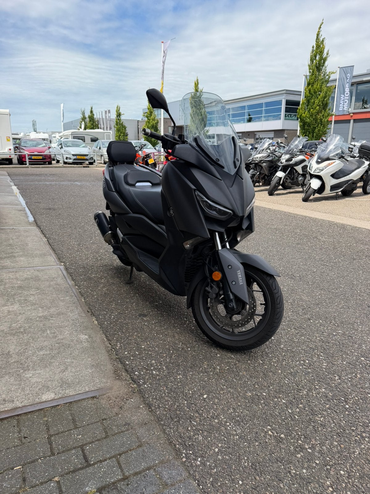 Yamaha XMAX 125 (2021) | Arrow-uitlaat | Motorblok defect, Scooter, Gebruikt, Particulier, 125 cc