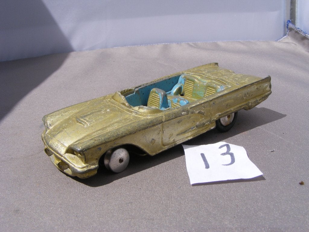 Ford thunderbird 1959, corgi toys 1/43 repaint (13), Ophalen of Verzenden, Gebruikt, Auto, Corgi