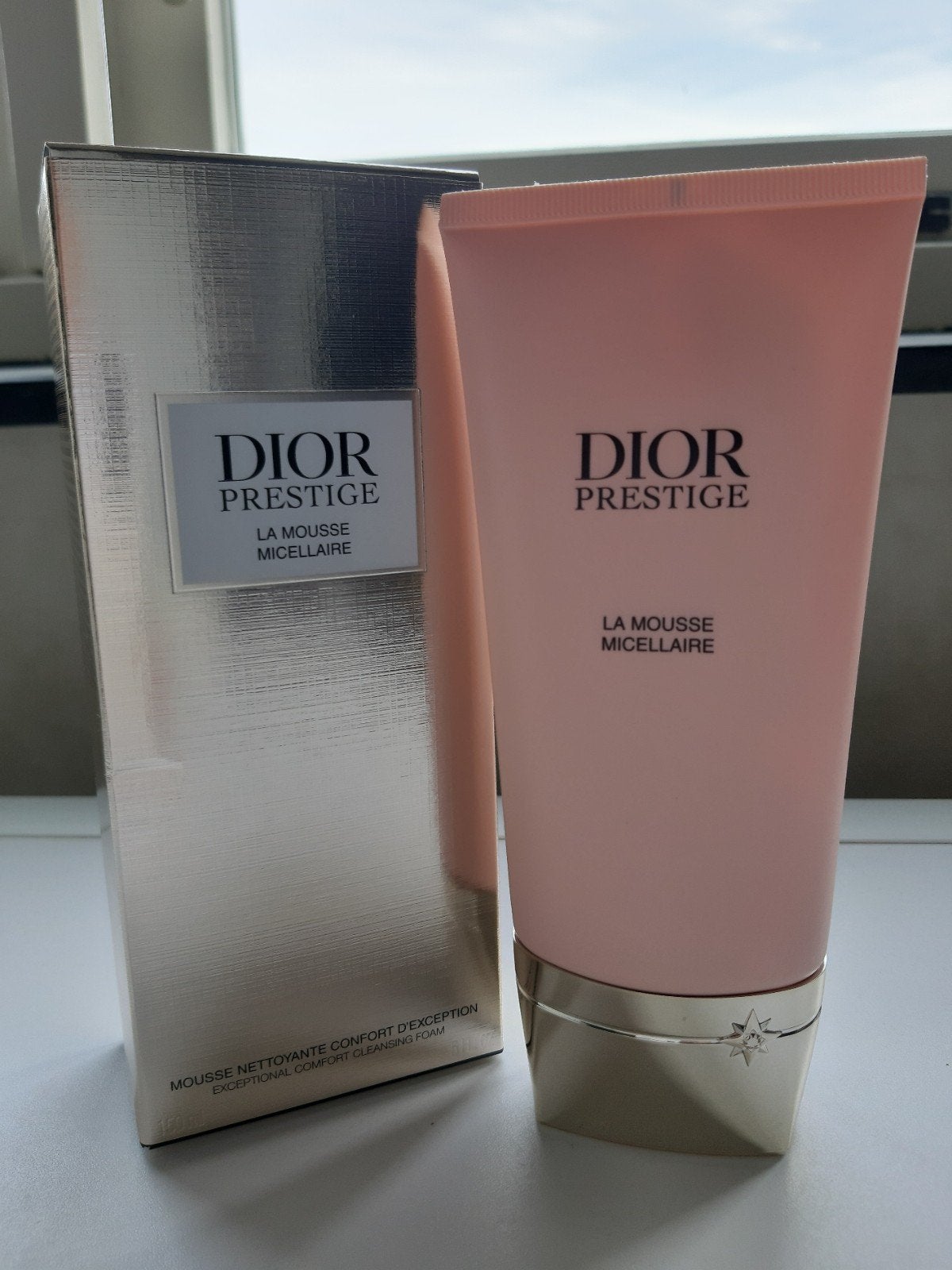Dior Prestige La Mousse Micellaire 150ML., Verzenden, Nieuw, Gehele gezicht, Reiniging