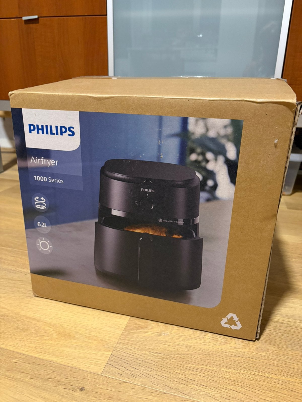 Mooie nieuwe airfryer zwart Philips 1000 series NA130 6,2L, Ophalen of Verzenden, Nieuw, Airfryer XL, 750 t/m 999 gram