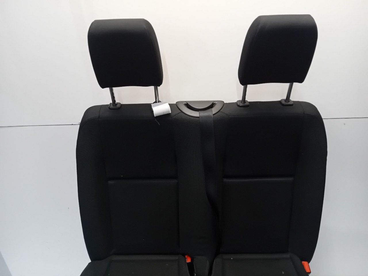 Stoel rechts voor Mercedes-Benz Sprinter, Auto-onderdelen, Onderdelen@venauto.nl, Van der Ven Autorecycling B.V., Gebruikt, Ettenseweg 76, 4706 PB Roosendaal, The Netherlands
