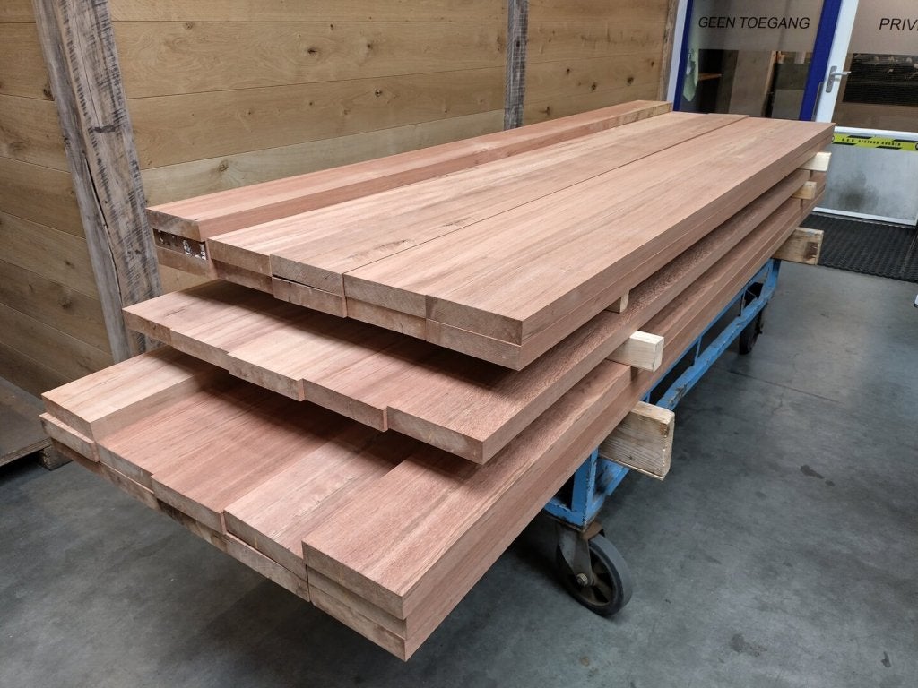 Mahonie (Sipo) Geschaafd – Voor Meubels, Deuren of Jachtbouw, Doe-het-zelf en Verbouw, Hout en Planken