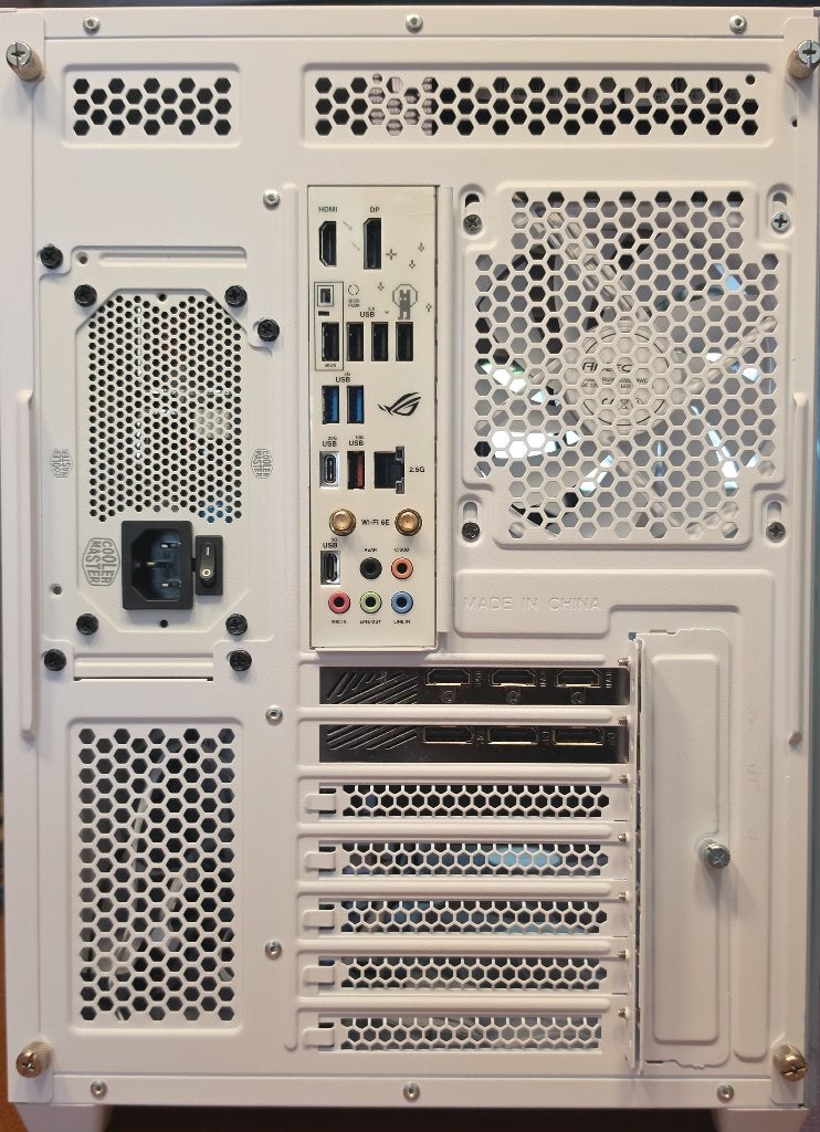Foto 22 van MULTIMEDIA & GAMEPC i7 13790f/1TBM.2/32GBDDR5/RTX3080 OC 10G