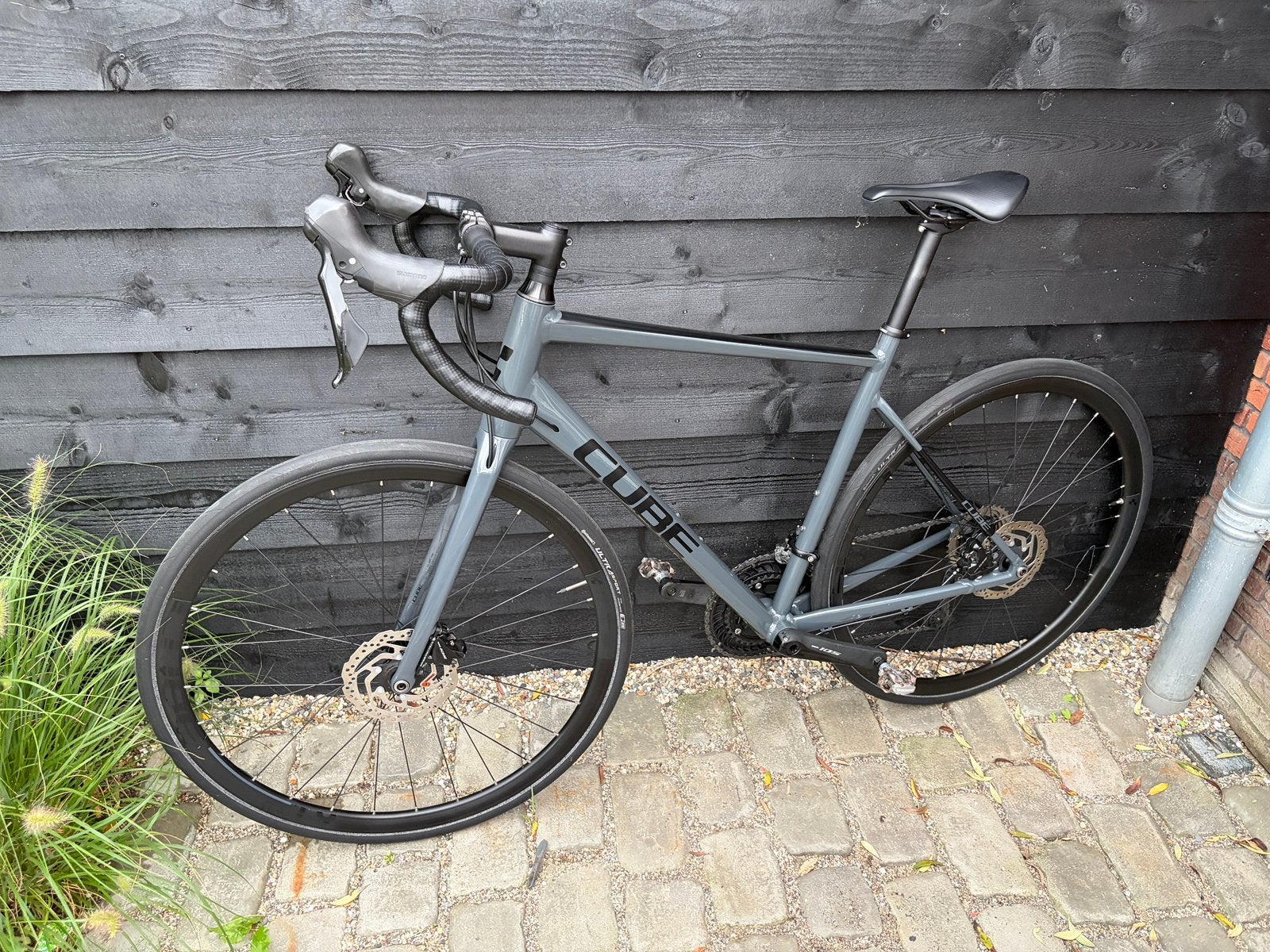 ALS NIEUW Cube Attain SL, Shimano 105, Disc schijfrem, mt 56, 28 inch, Heren, Aluminium, Zo goed als nieuw