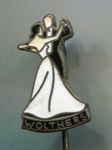 Douma's dansschool email op zilverkleurig broche ( X_109), Verzamelen, Ophalen of Verzenden, Nieuw, Sport, Speldje of Pin