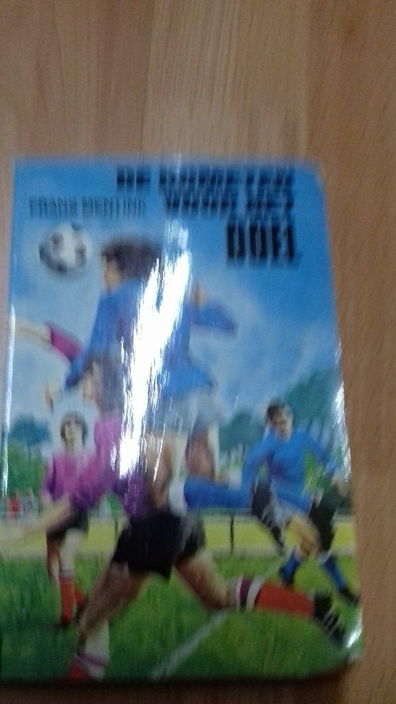kinderboek de kometen voor het doel, Ophalen of Verzenden, Gelezen