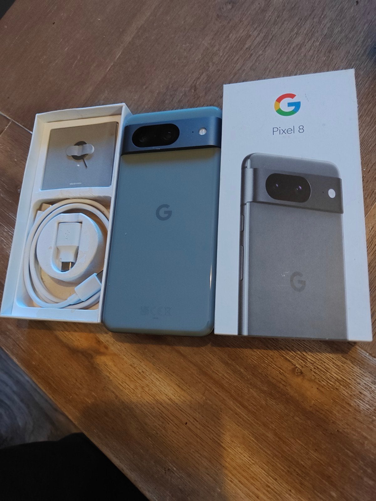Foto 2 van Google Pixel 8 256GB - Zo goed als nieuw