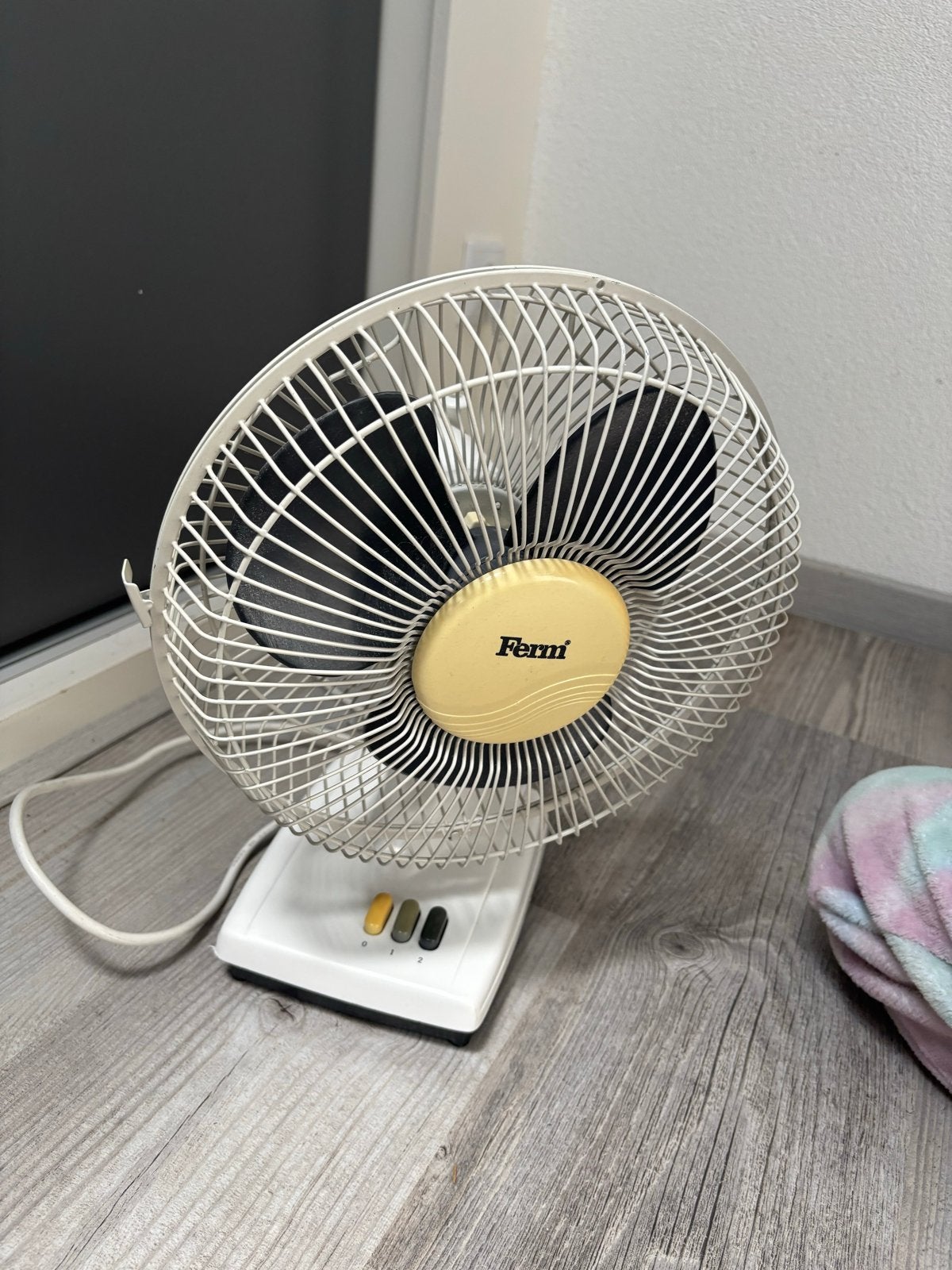 Compacte Ferm tafelventilator - Wit, Ophalen, Gebruikt, Tafelventilator