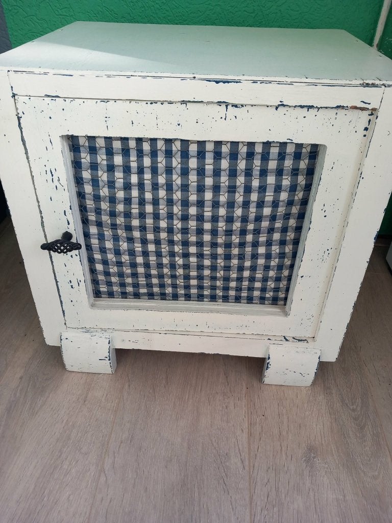 Vintage Vliegenkastje, Ophalen