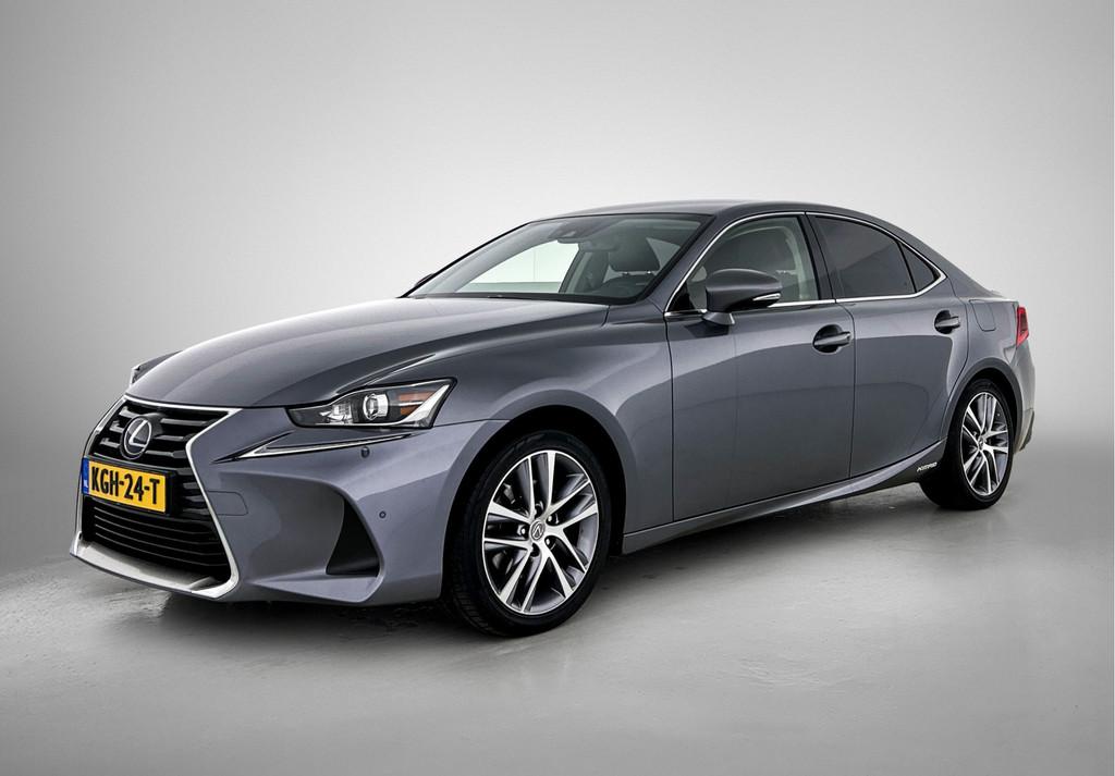 Lexus IS 300h First Edition | Elektrisch Verstelbare Stoelen, Auto's, Lexus, Bedrijf, Te koop, IS, ABS, Achteruitrijcamera, Airbags
