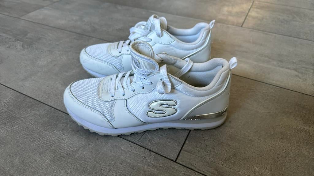 Skechers, Ophalen, Zo goed als nieuw