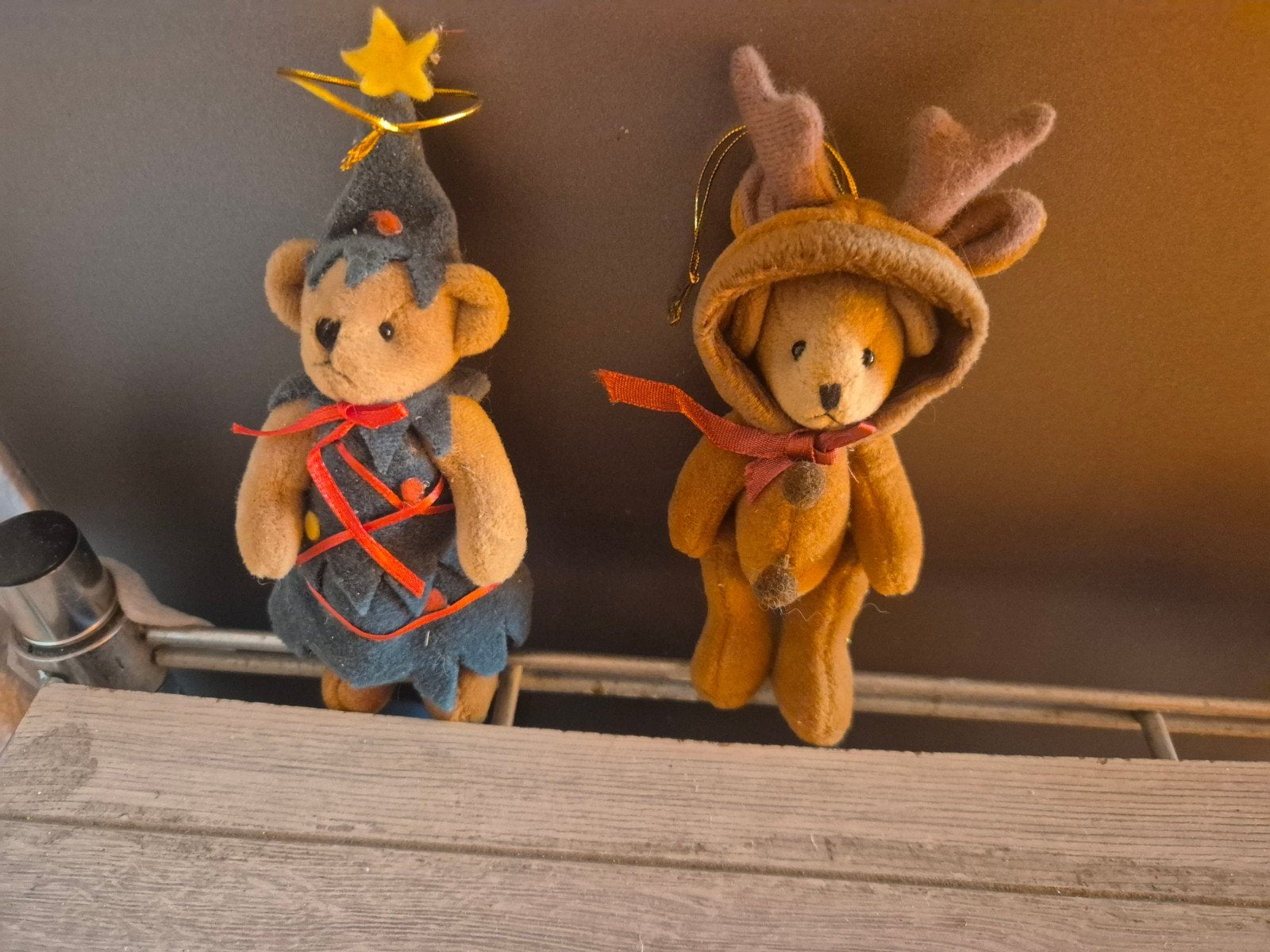 2 kerst beren hangers, Ophalen of Verzenden, Zo goed als nieuw