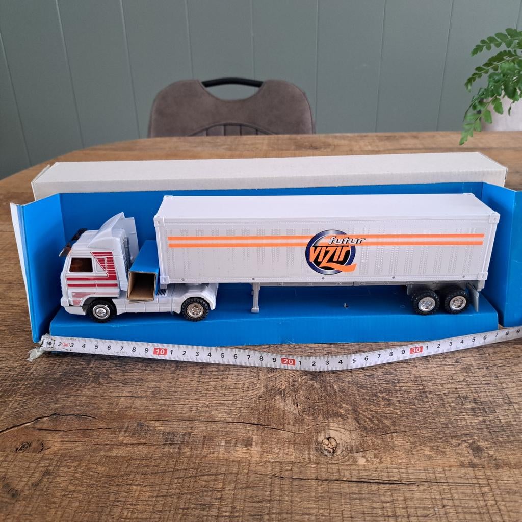 Vrachtauto in doos, Ophalen of Verzenden, Bus of Vrachtwagen