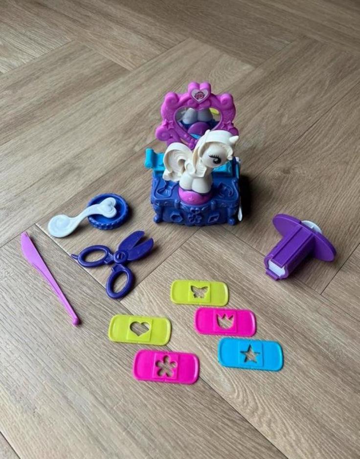 Play-Doh, My Little Pony setje, Kinderen en Baby's, Speelgoed | My Little Pony, Ophalen of Verzenden, Zo goed als nieuw