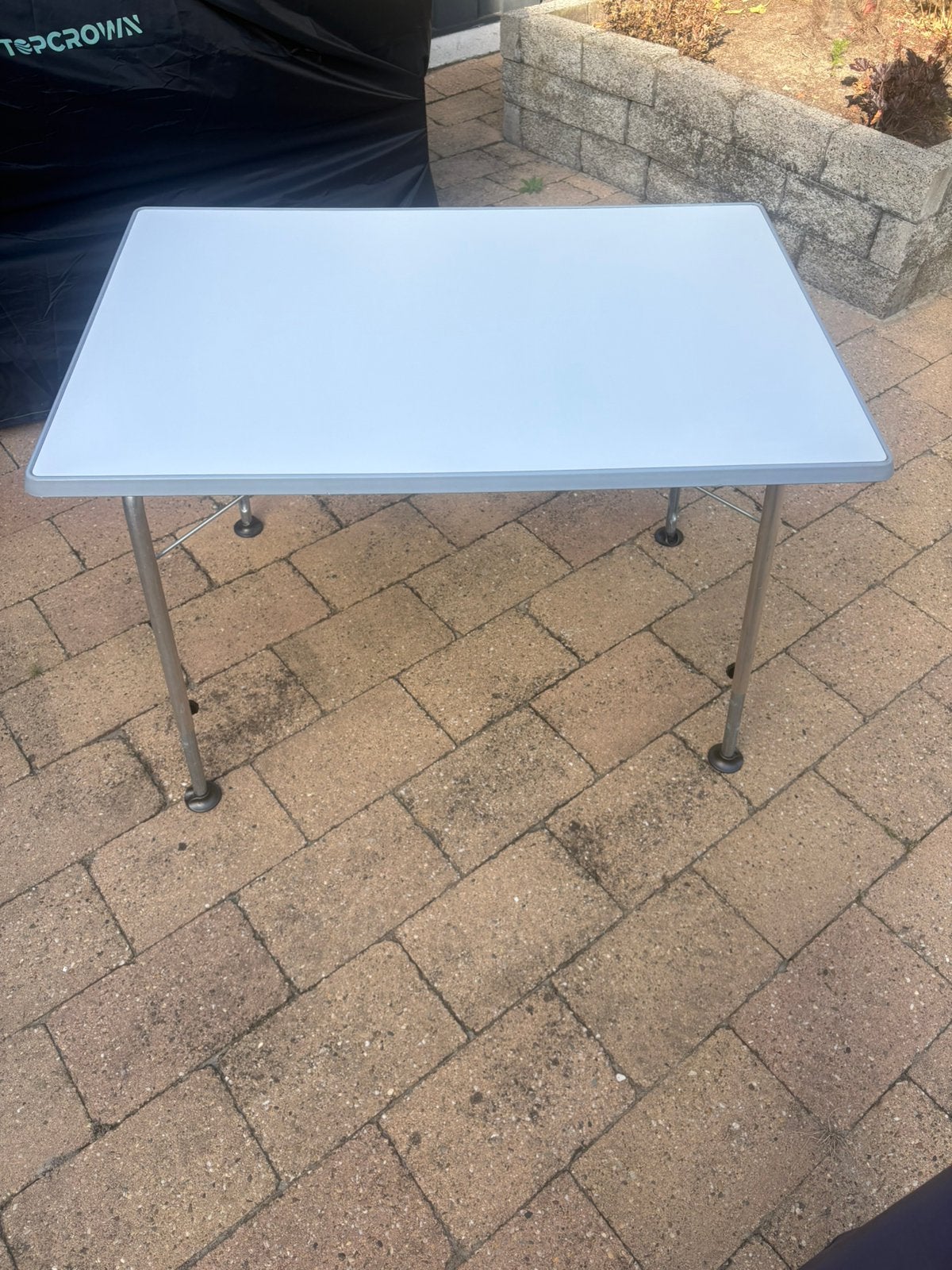 Dukdalf tafel., Ophalen, Gebruikt, Campingtafel