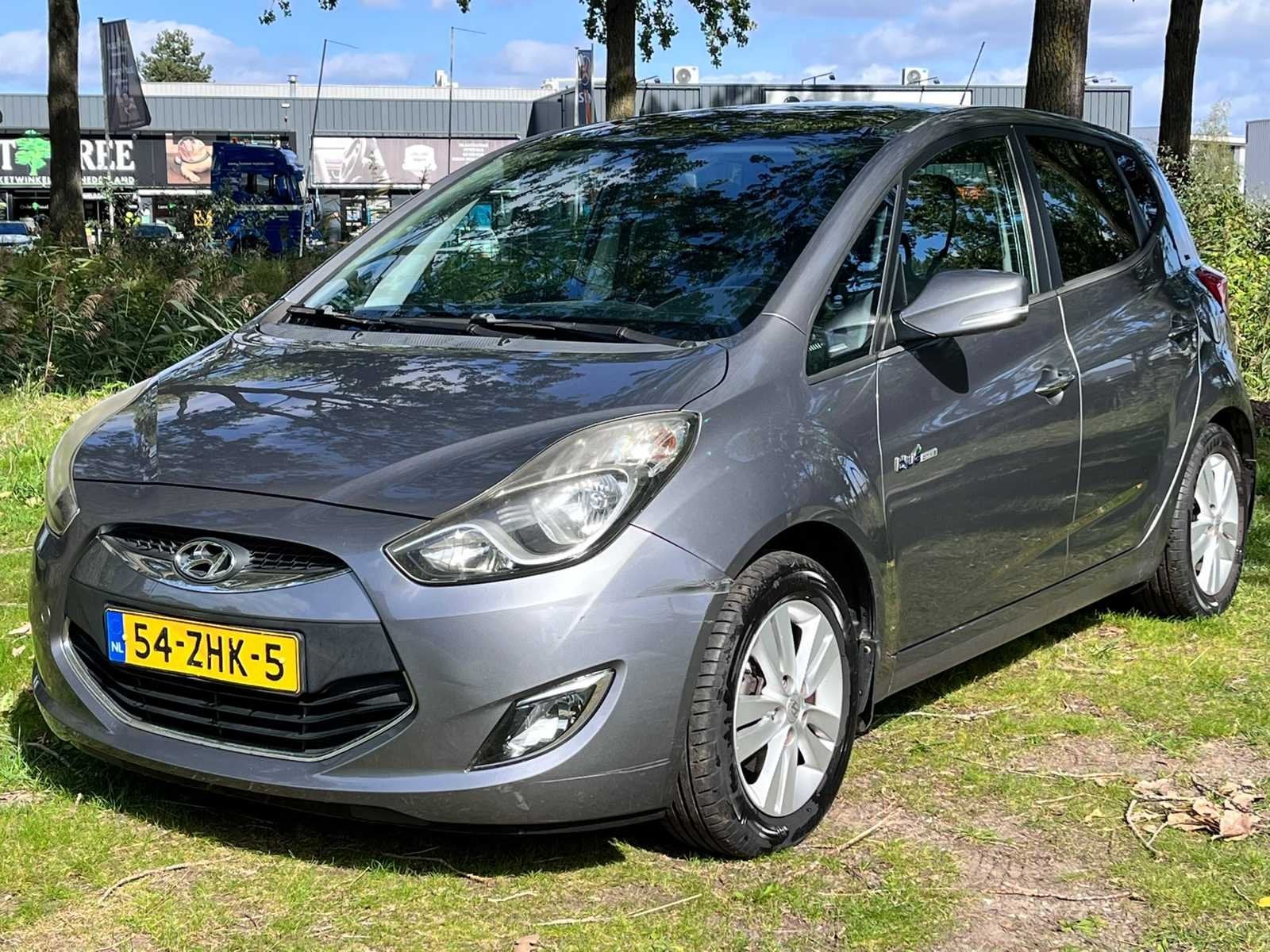 Hyundai ix20 - 1.4i i-Vision *, 54-ZHK-5, Auto's, Voorwielaandrijving, Euro 5, Gebruikt, 4 cilinders