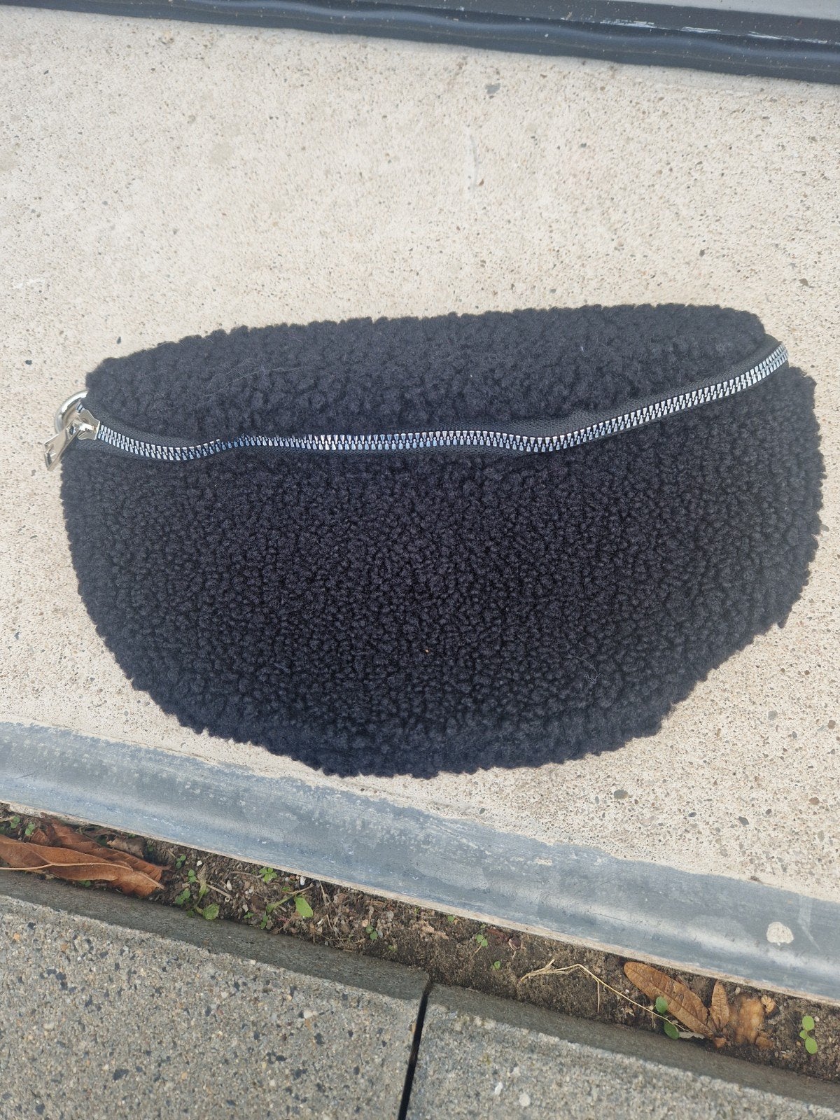 crossbody tasje in teddy materiaal *zwart, Ophalen of Verzenden, Nieuw, Zwart, Overige typen