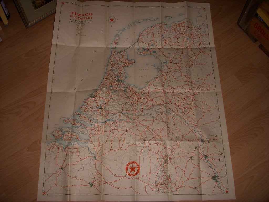 Prachtige plattegrond van Nederland jaren 30, Texaco olie, Texaco motorolie, Ophalen of Verzenden, 1800 tot 2000, Nederland
