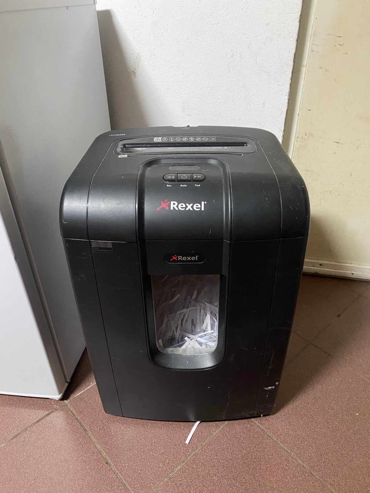 papierversnipperaar(+cds, CC, nietjes) Rexel mercury RSS2434, Ophalen, Zo goed als nieuw